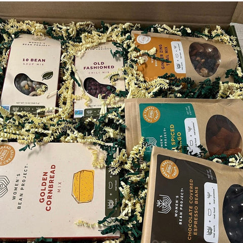 Deluxe Soup + Snacks Gift Box