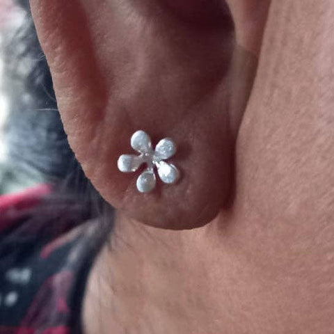 Tiny Daisy Studs in .925 Sterling Silver
